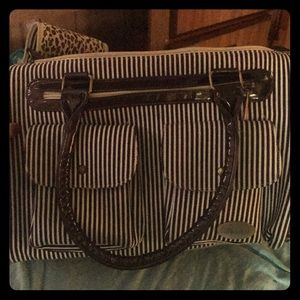 Pet carrier purse